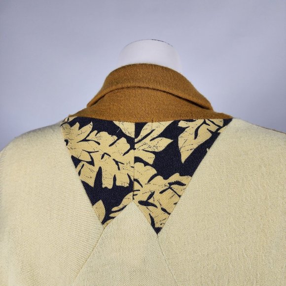 Preloved Yellow Floral Knit Printed Vest Size L - Picture 6 of 10
